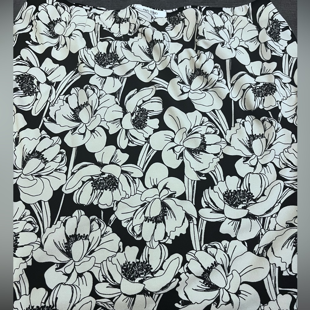 NEW Jones Studio Skirt Black Ivory Floral Straight Pencil Stretch